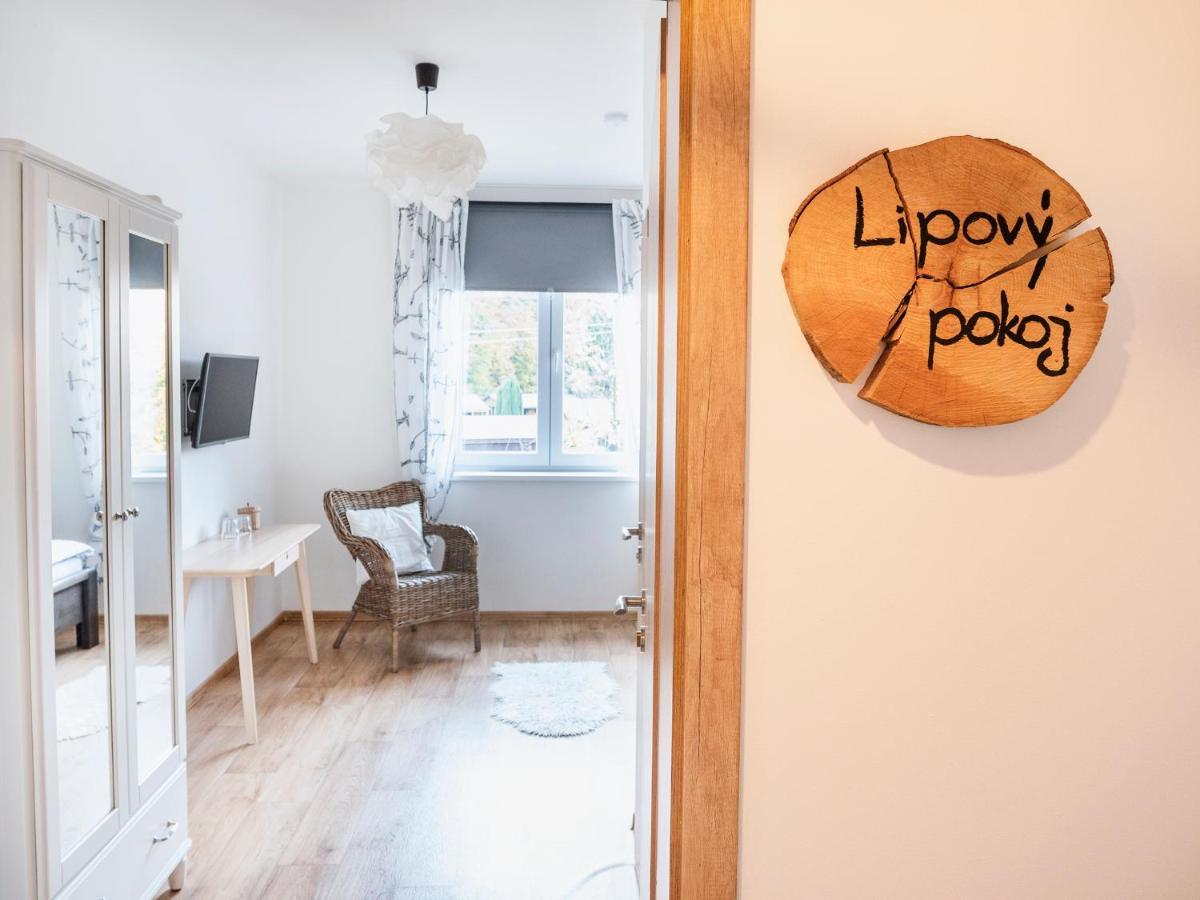 Hotel Andel Penzion & Cafe Rožnov pod Radhoštěm Pokój zdjęcie